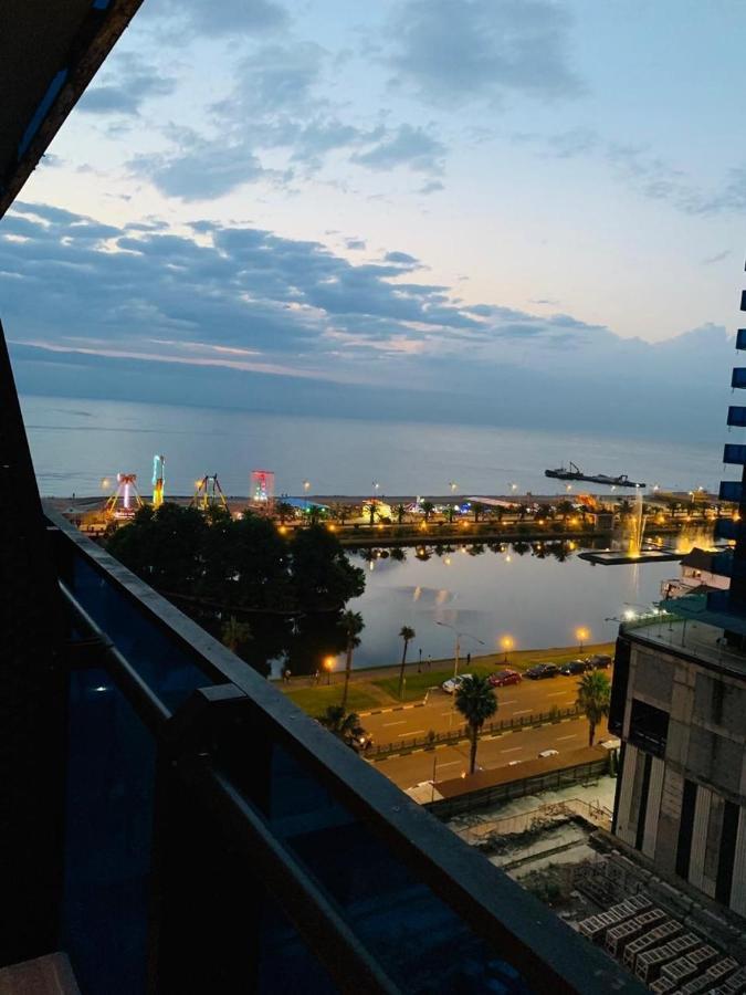 Orbi City Luxury Suit Batumi Luaran gambar